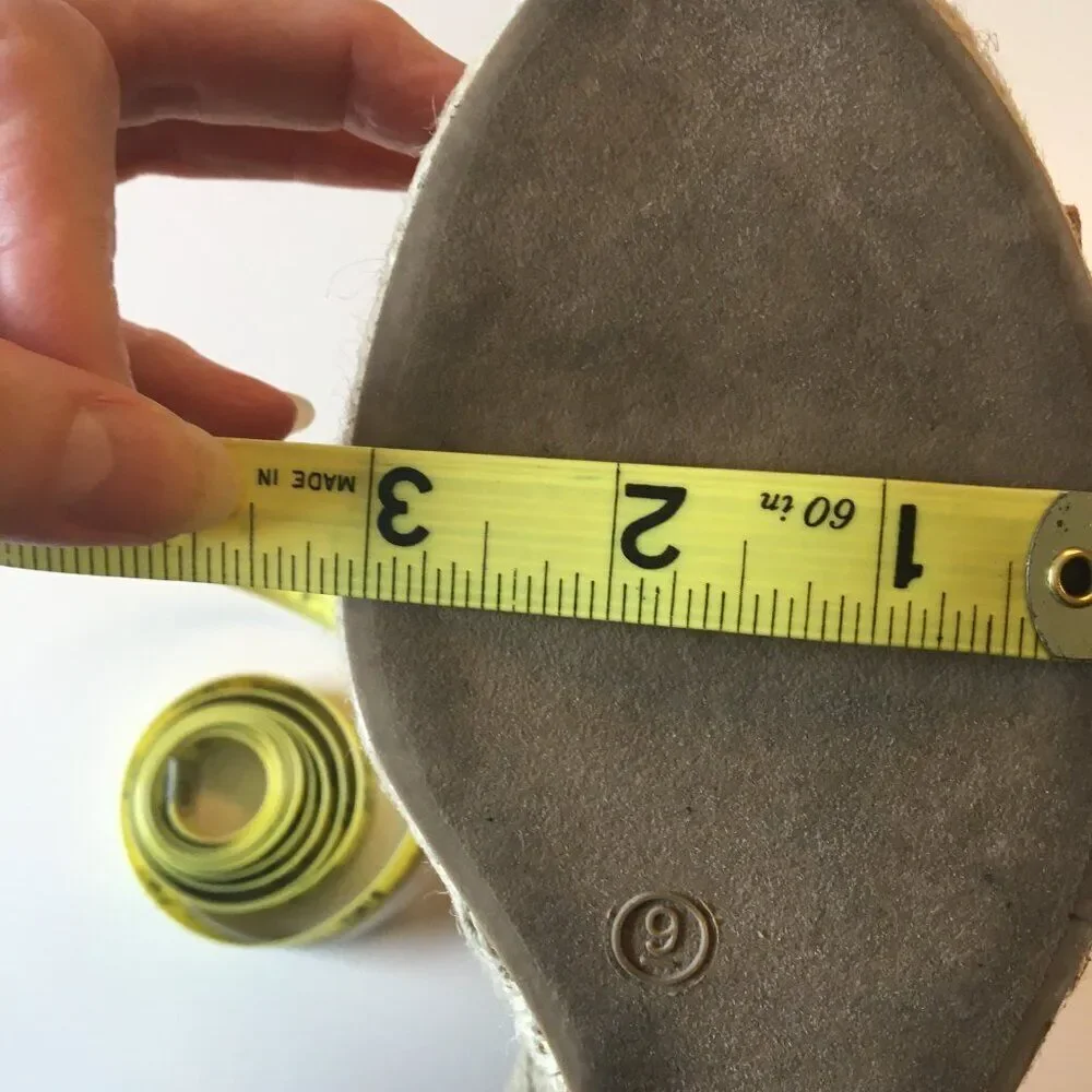 Unbranded cest 1946
